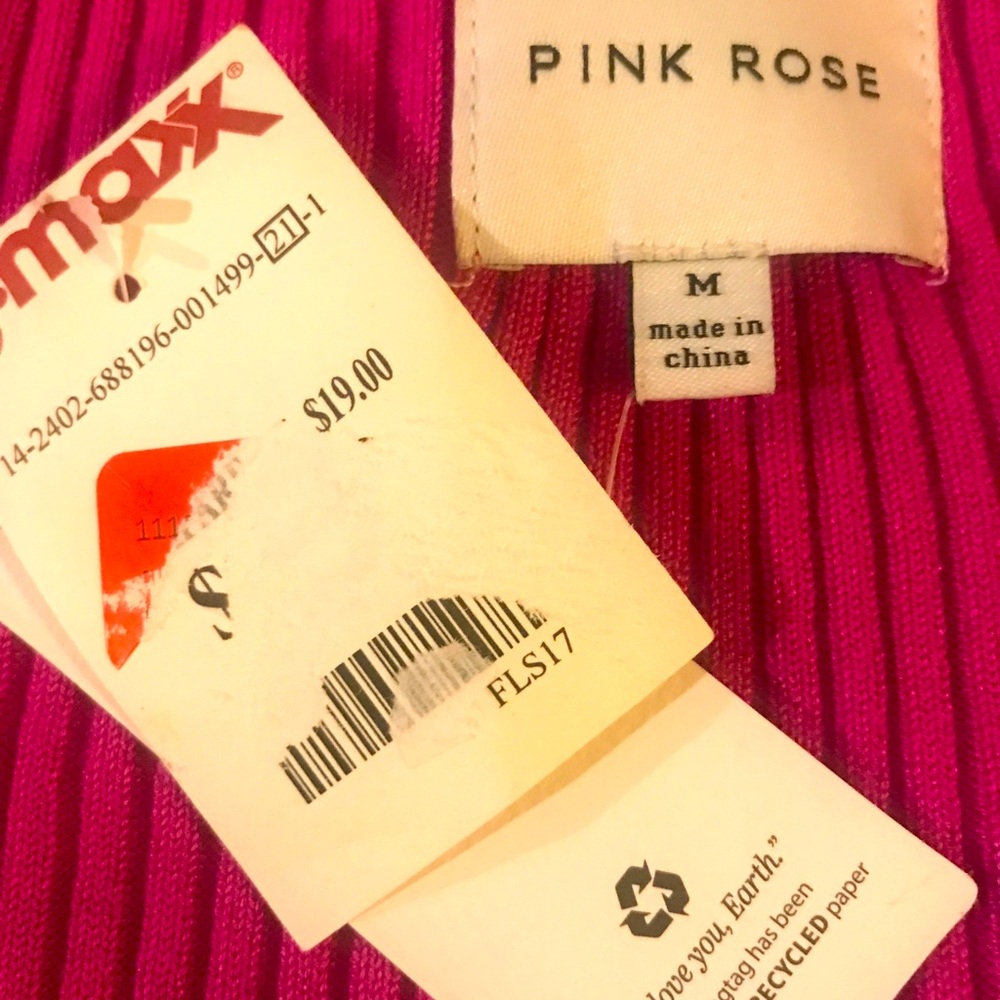 Hot pink! Trumpet sleeves for longer arms